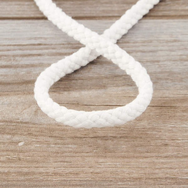 Шнур плетеный SPIRAL ( SAFISA), 10 мм, 25 м, цвет белый. Арт 25279-10-02