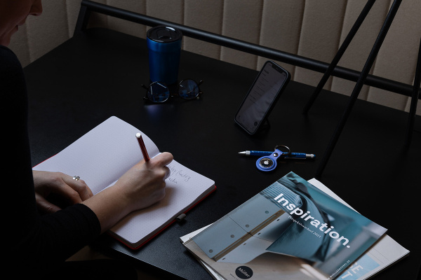 Брелок TROIKA "Защитный чехол для Apple Airtag". Арт KR21-20/PU