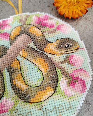 Набор для вышивания на пластиковой канве "Символ мудрости". Арт 23.001.06