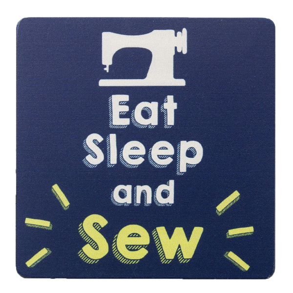 Набор подстаканников деревянных с изображением швейных сюжетов. Арт N4370/1