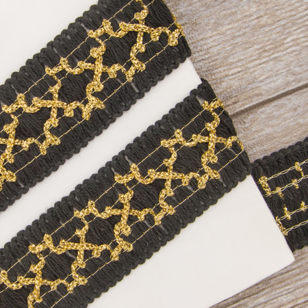 Тесьма PEGA декоративная, черная с золотистым люрексом, 34 мм. Арт 844168434DA001          