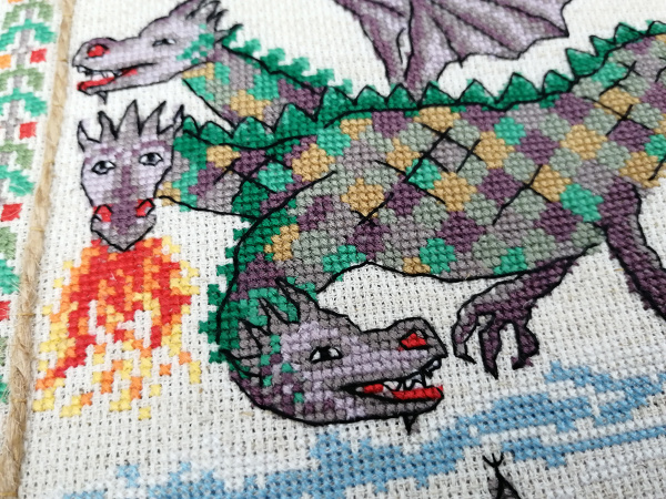 Набор для вышивания "Трехголовый огнедых". Арт 03.017.15