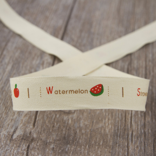 Лента хлопковая на картонной мини-катушке "Фрукты". Арт VR15.053X