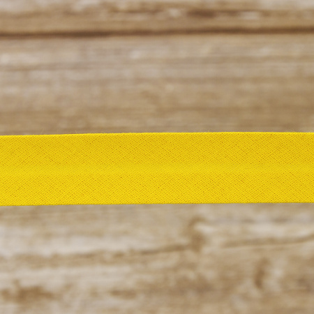 Косая бейка хлопок/полиэстер 20 мм, 25 м, цвет 105, ярко-желтый. Арт 6120-20мм-105           