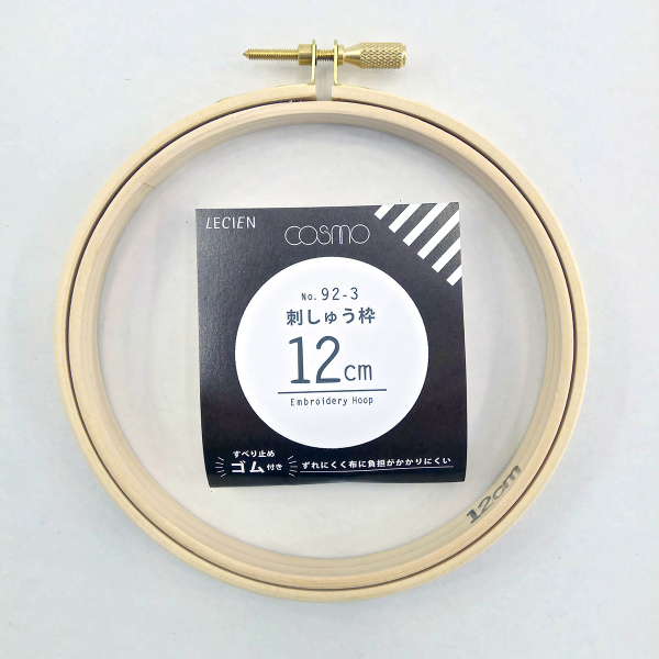 Пяльцы круглые с замком, диаметр 12 см. Арт 92-3