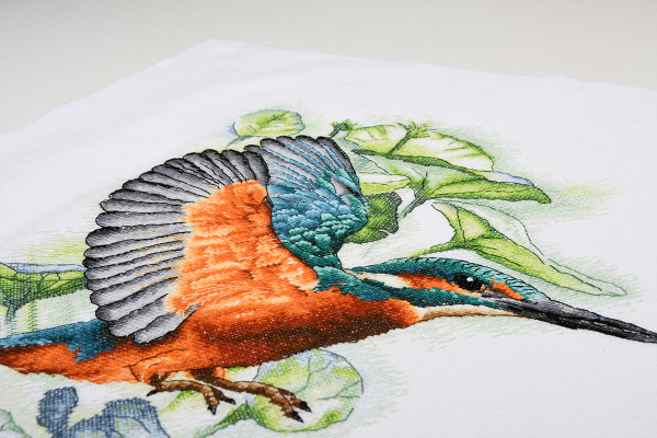 Набор для вышивания "Flying kingfisher" . Арт PN-0200091