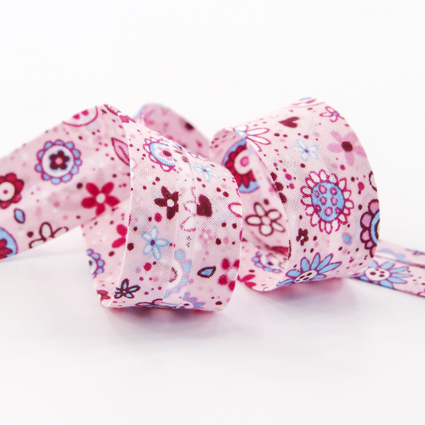 Косая бейка с рисунком SAFISA, арт.6512, 20 мм, 20 м, цвет 02. Арт 6512-20мм-02  