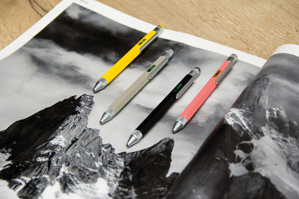 Ручка шариковая TROIKA многофункциональная "CONSTRUCTION". Арт PIP20/CL