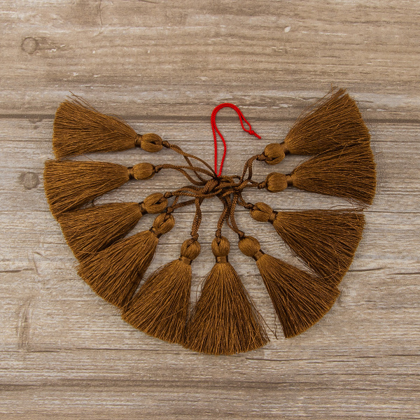 Кисть декоративная на шнуре, длина 60 мм, цвет шоколадный. Арт KY - 04-col.PE - 18