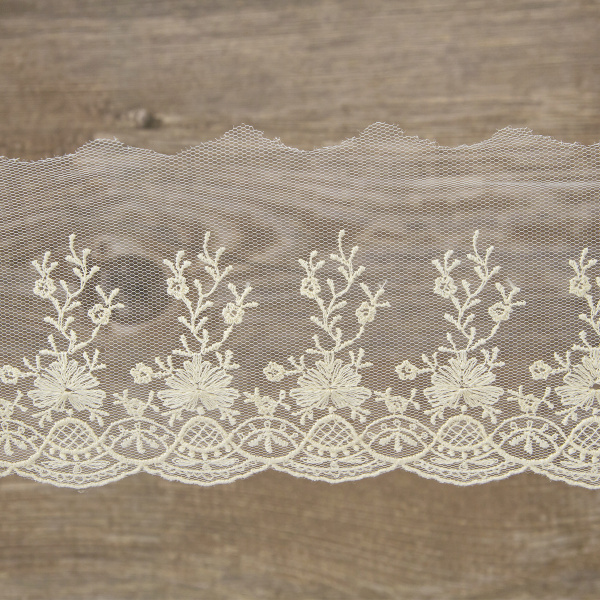 Вышивка на тюле, 87 мм, цвет экрю. Арт I646/02