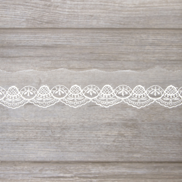 Вышивка на тюле, 36 мм, цвет белый. Арт I644/01