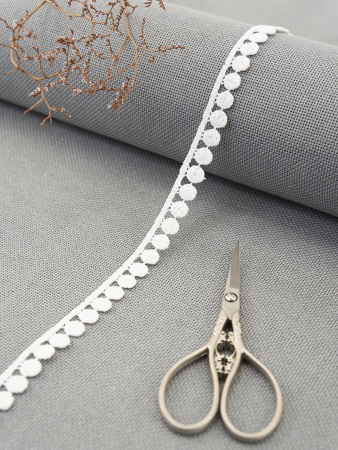 Кружево гипюр, 12 мм, цвет белый, 100% полиэстер, 4,5 м. Арт G-4634.212