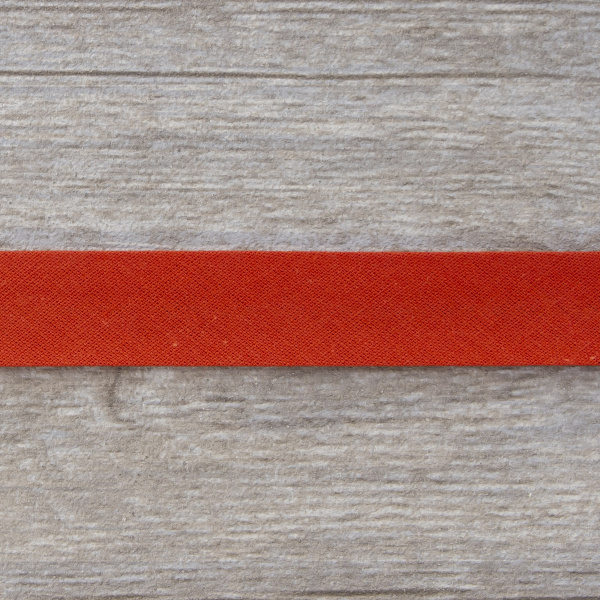 Косая бейка хлопок/полиэстер 20 мм, 25 м, цвет 137, темно-оранжевый. Арт 6120-20мм-137