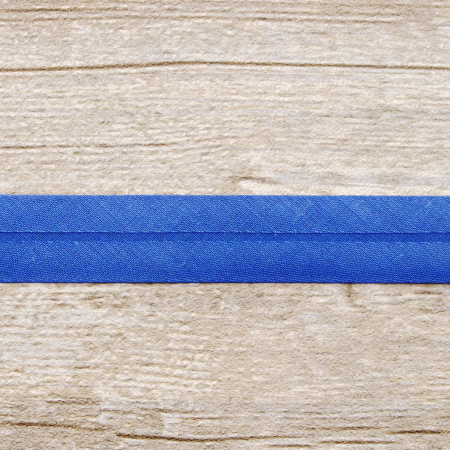 Косая бейка хлопок/полиэстер 20 мм, 25 м, цвет 70, насыщенный синий. Арт 6120-20мм-70            
