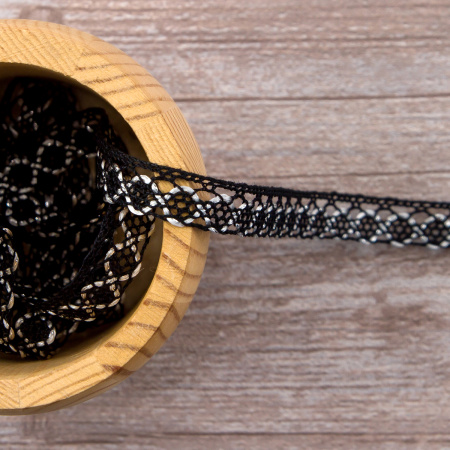 Мерсеризованное хлопковое кружево, 13 мм, цвет черный с серебристым . Арт 3155/J4