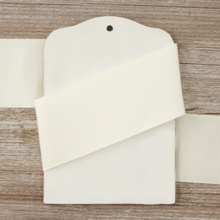 Лента репсовая SAFISA, 50 мм, 25 м, цвет 03 молочный. Арт 350-50мм-03