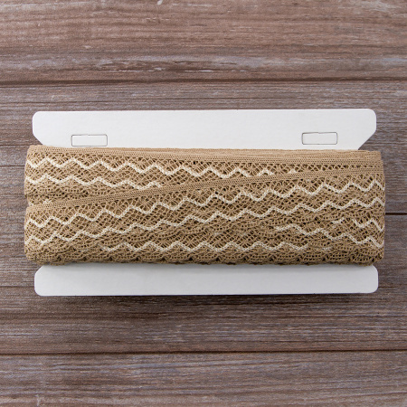 Мерсеризованное хлопковое кружево, 35 мм, цвет бежевый с белым. Арт 1880/J2