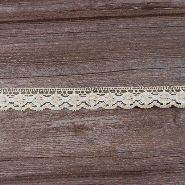 Мерсеризованное хлопковое кружево, 23 мм, цвет сливочный с белым. Арт 3679/30