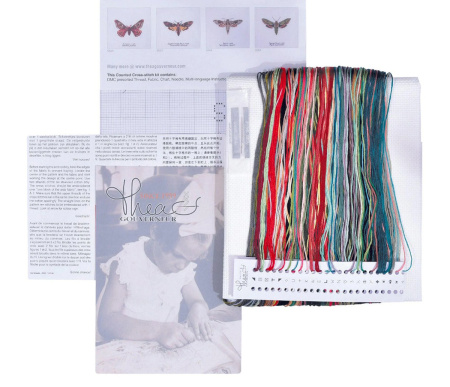 Набор для вышивания "Гусеницы и бабочки", канва аида (черная) 16 ct. Арт 587.05