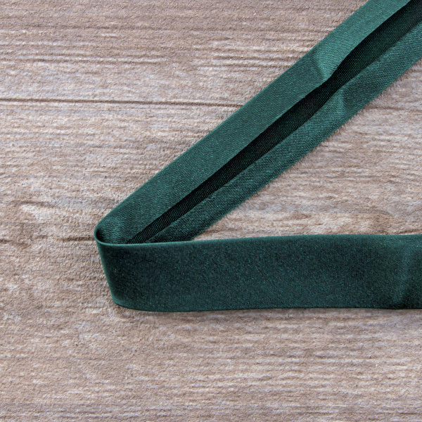 Косая бейка атласная  на блистере SAFISA, 20 мм, 2,5 м, цвет 43, темно-зеленый. Арт P06260-20мм-43          