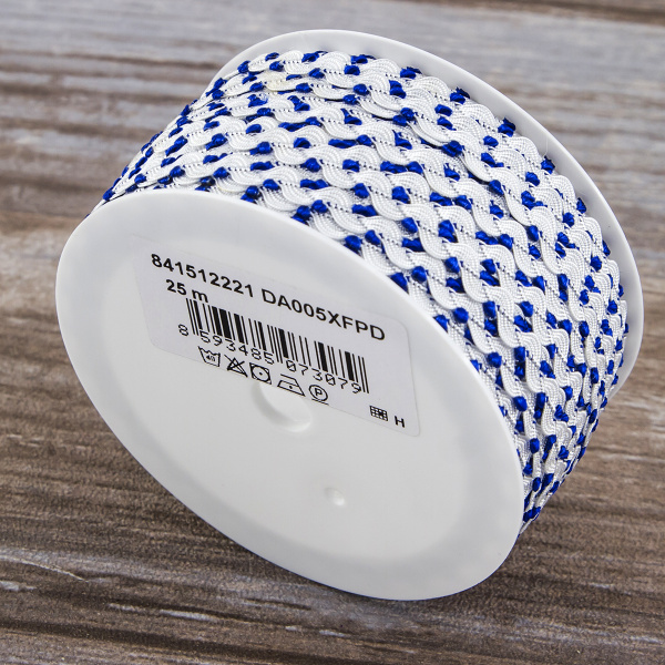 Тесьма PEGA тип вьюнчик, белый с синим, 7 мм. Арт 841512221DA005