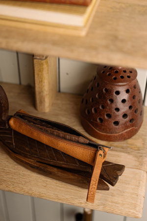 Пенал "Hee" Whisky. Арт QB-4343/Whisky