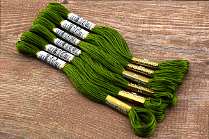 Мулине COSMO однотонный цвет  633       . Арт 25-6/633       