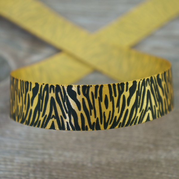 Лента атласная на картонной мини-катушке "Тигровый принт". Арт VR15.525