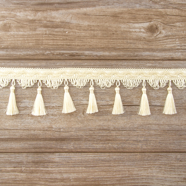 Тесьма с кисточками декоративная PASSAN цвет нежно-кремовый. Арт BPK - 019-col.PE - 80