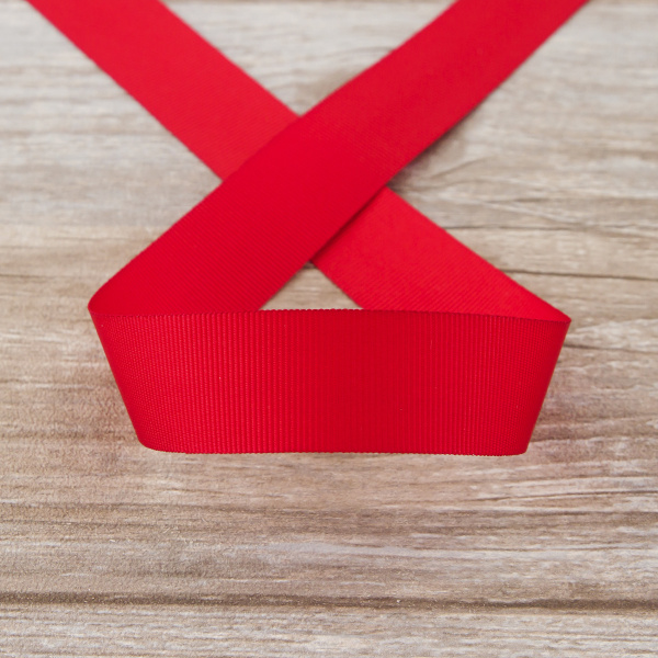 Лента репсовая SAFISA, 25 мм, 25 м, цвет 14 красный. Арт 350-25мм-14