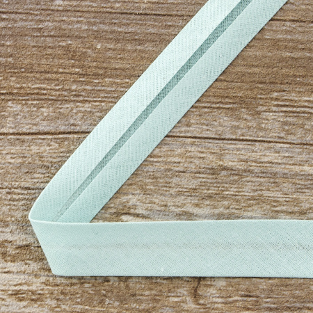 Косая бейка хлопок/полиэстер 20 мм, 25 м, цвет 53, ментоловый. Арт 6120-20мм-53            