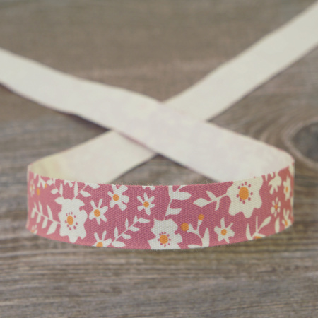 Лента хлопковая на картонной катушке "Цветы: красный с оранжевым". Арт VR15.1775