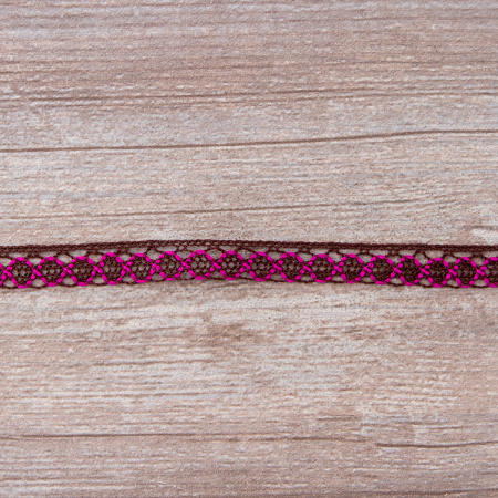 Мерсеризованное хлопковое кружево, 13 мм, цвет коричневый с фуксией. Арт 3155/Q9