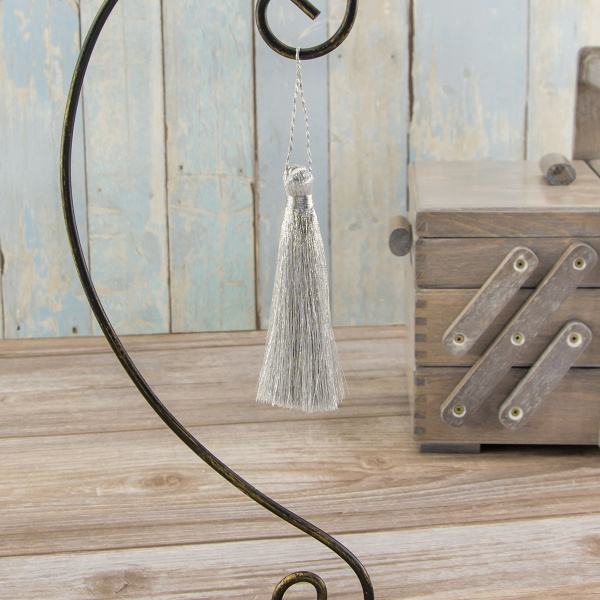 Кисть декоративная на шнуре, длина 100 мм, цвет серебряный. Арт KYL - 03-col.Silver