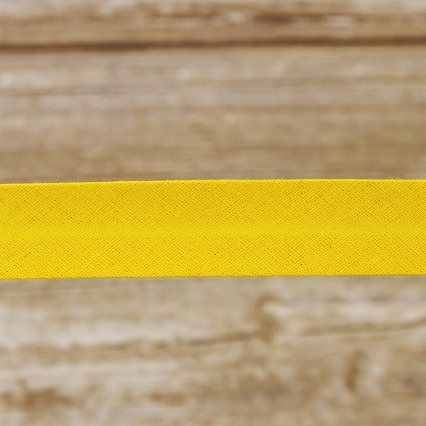 Косая бейка хлопок/полиэстер 20 мм, 25 м, цвет 105, ярко-желтый. Арт 6120-20мм-105           