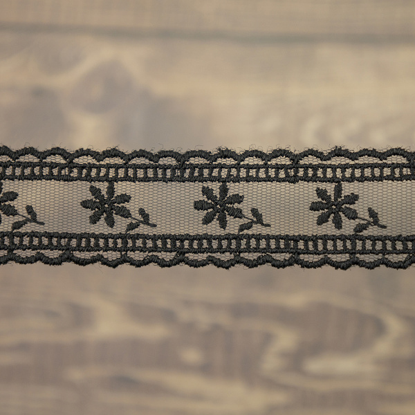 Кружево-вышивка на тюле, 30 мм, цвет черный, 100% полиэстер, 4,5 м. Арт T-3006.13