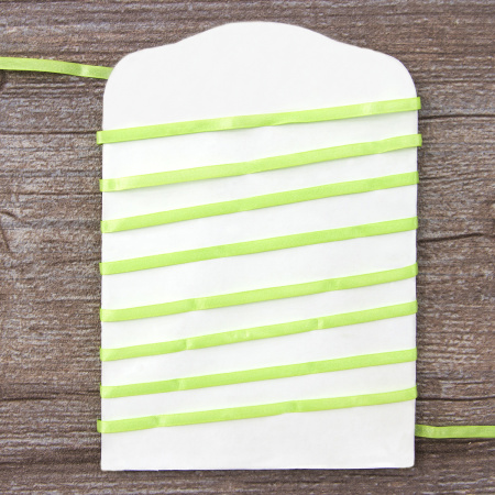 Лента для вышивания SAFISA на блистере, 4 мм, 5 м, цвет 73, Желто-зеленый. Арт P111-4мм-73             