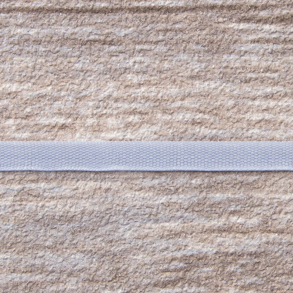 Лента для вышивания SAFISA на блистере, 4 мм, 5 м, цвет 27, серый. Арт P111-4мм-27             