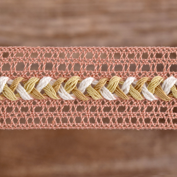 Мерсеризованное хлопковое кружево, 28 мм, цвет холодно-розовый. Арт 2197/F3