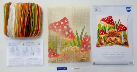 Набор для вышивания подушки "Ежик и грибы". Арт PN-0156378