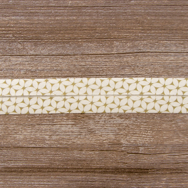 Косая бейка с рисунком SAFISA, арт.6630, 30 мм, 20 м, цвет 01. Арт 6630-30мм-01