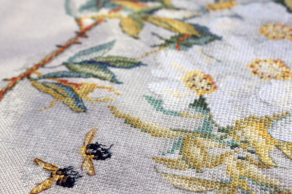 Набор для вышивания "Белый шиповник". Арт 06.002.73