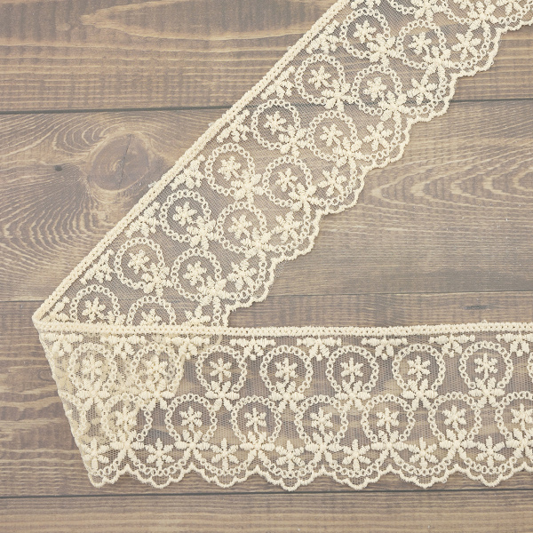 Кружево-вышивка на тюле, 63 мм, цвет бежевый, 100% полиэстер, 3,5 м. Арт T-1909.371