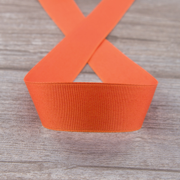 Лента репсовая SAFISA мини-рулон, 25 мм, 2,5 м, цвет 61, алый. Арт P00350W-25мм-61         