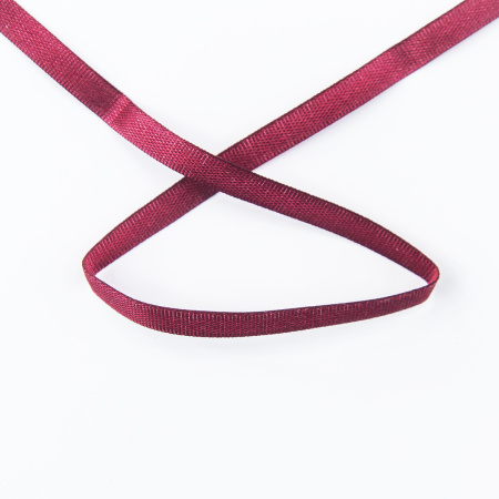 Лента для вышивания SAFISA на блистере, 4 мм, 5 м, цвет 30, бордо. Арт P111-4мм-30             