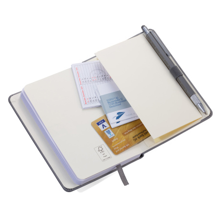 Блокнот с шариковой ручкой TROIKA . Арт NPP28/NO