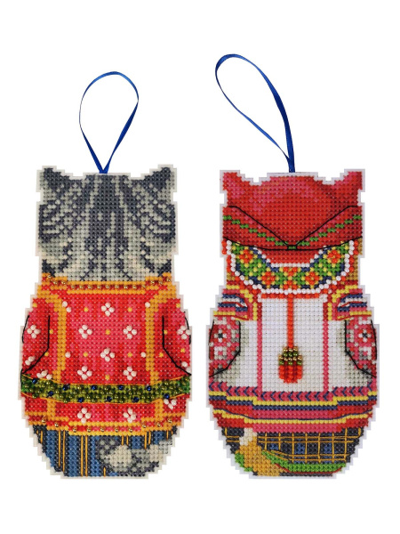 Набор для вышивания на пластиковой канве "Кот Баюн и Кошка Матрешка". Арт 23.001.14