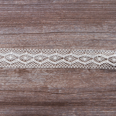 Мерсеризованное хлопковое кружево, 28 мм, цвет белый. Арт 2228/01