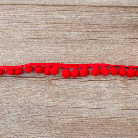 Тесьма с помпонами, диаметр 10 мм, цвет красный. Арт PA-18-col.306