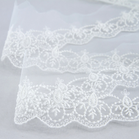 Кружево-вышивка на тюле, 32 мм, 13,5 м. Арт 41708/01